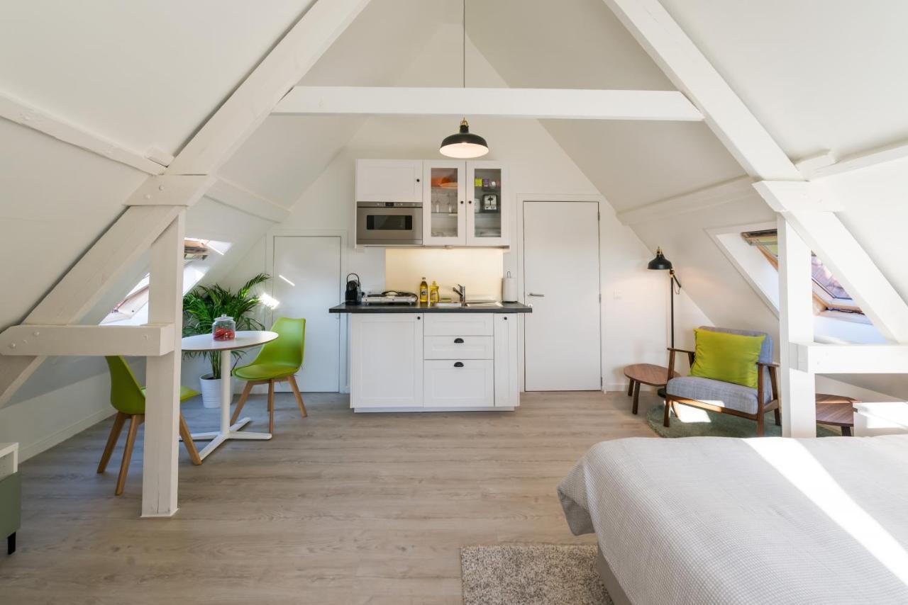 Well Thirteen By Romy&Travis Brujas Exterior foto