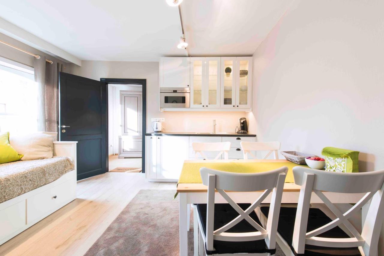 Well Thirteen By Romy&Travis Brujas Exterior foto